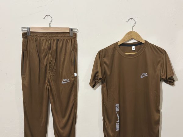 Nike-Style Gym Tracksuit - Image 6