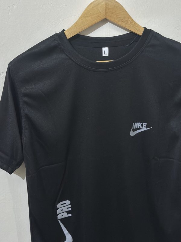 Nike-Style Gym Tracksuit - Image 7