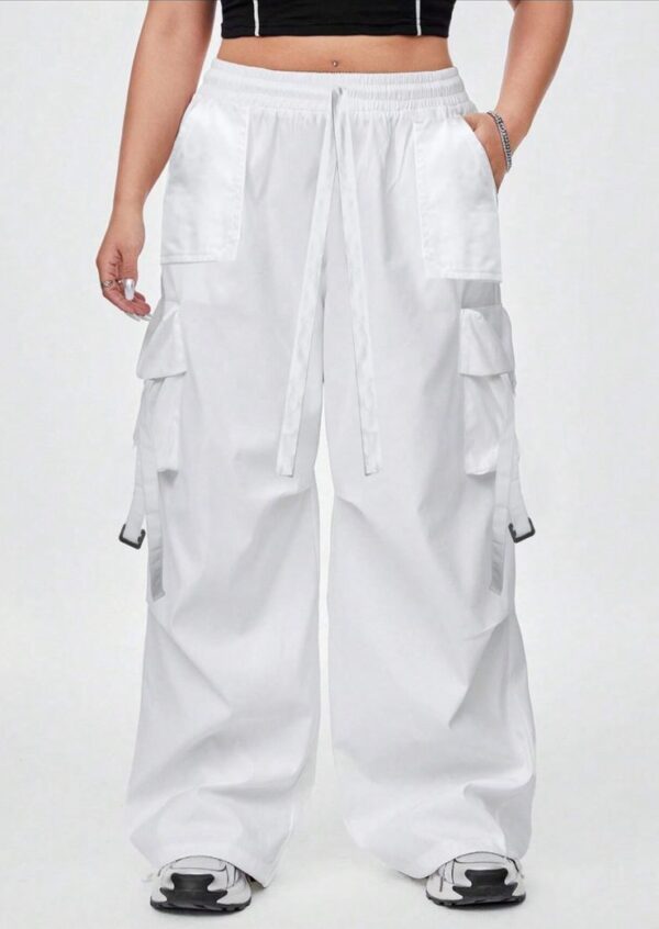 baggy trousers